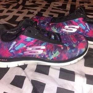 Sketchers Cosmic Ray Shoes